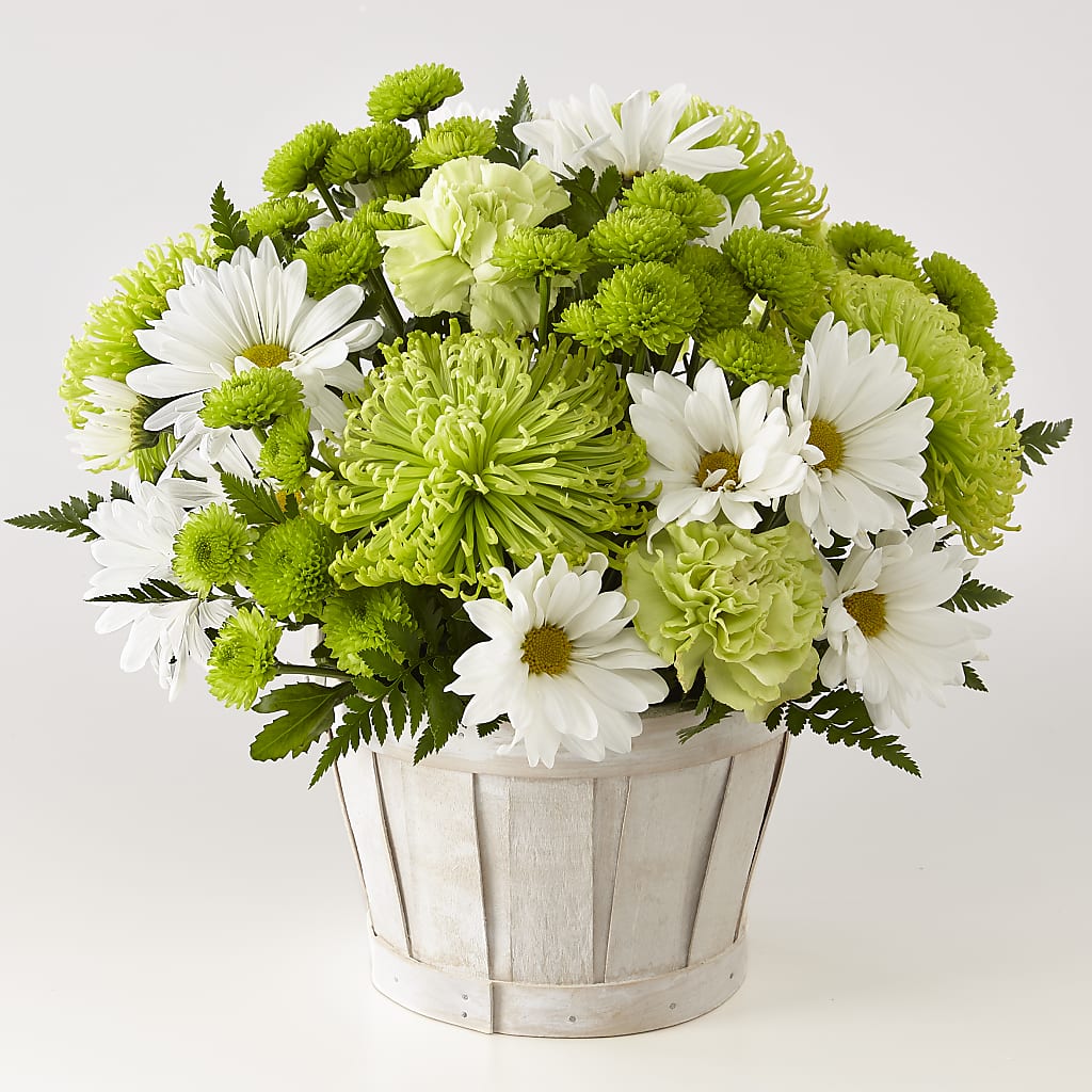 Lucky Charm Basket (Standard) – Floreria Mexico #3, Torrance CA