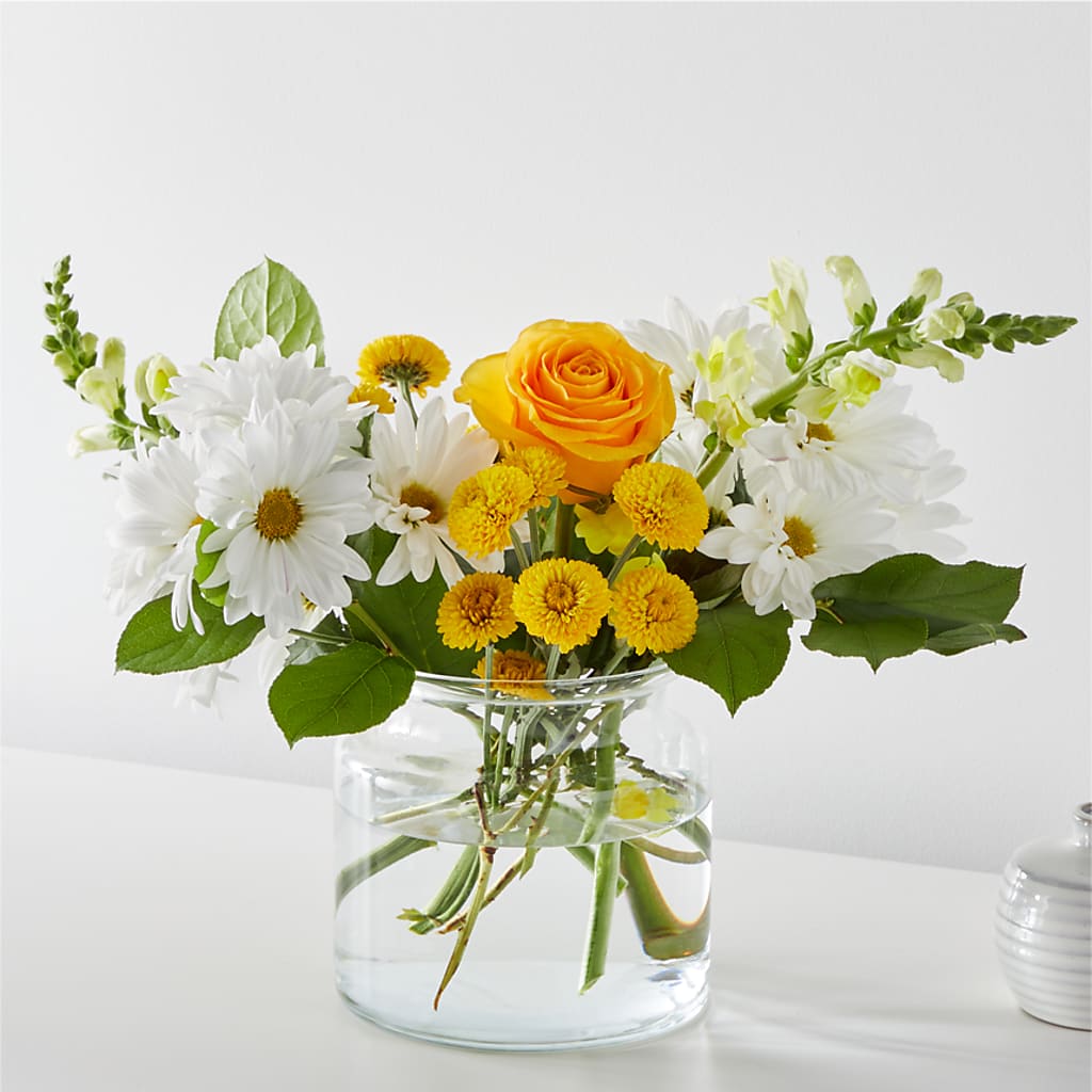 Sun Salutation Bouquet – Floreria Mexico #3, Torrance CA