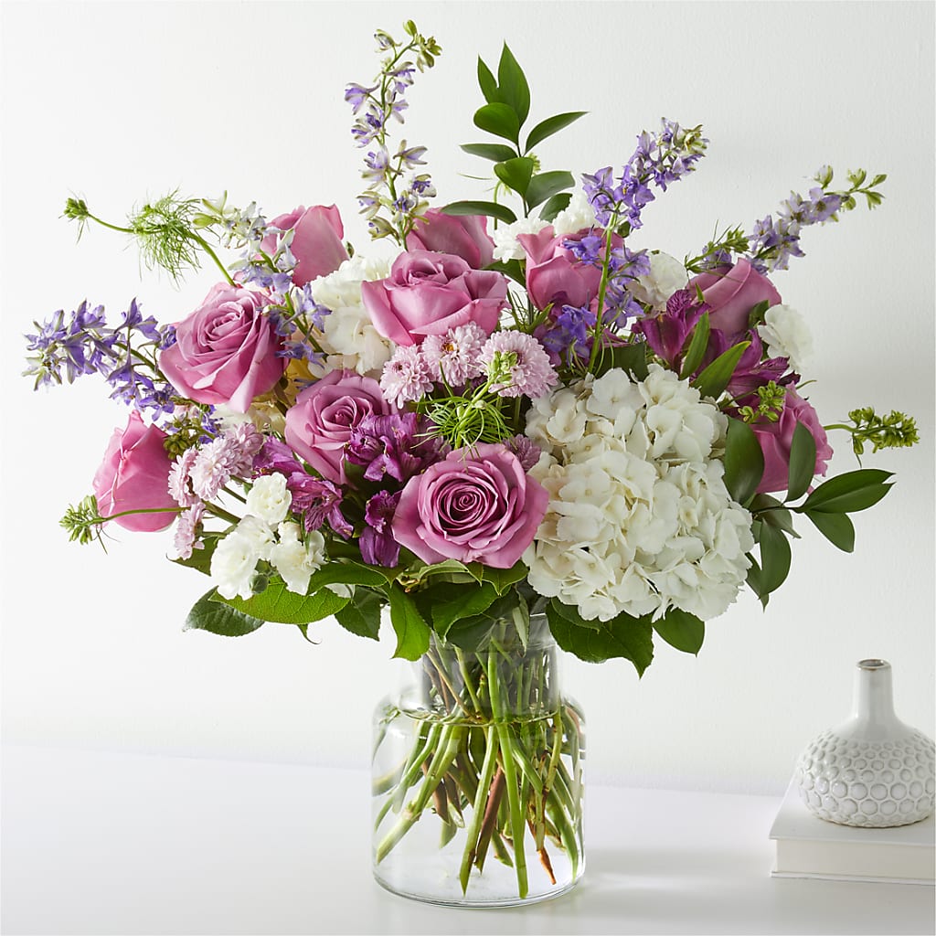 Violet Caress Bouquet – Floreria Mexico #3, Torrance CA