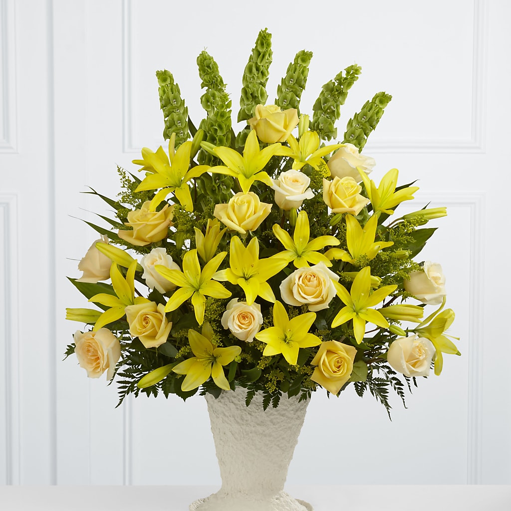 Golden Memories Arrangement – Floreria Mexico #3, Torrance CA