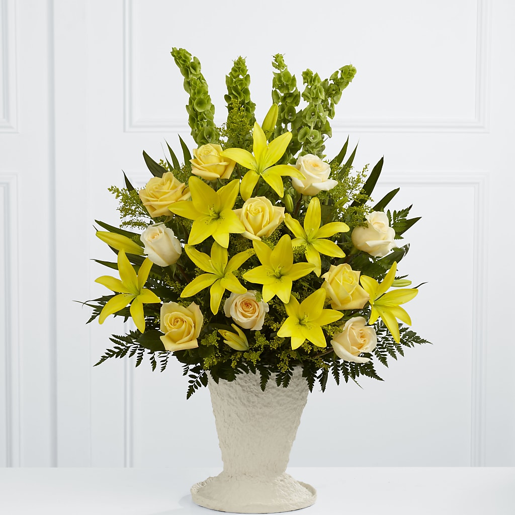 Golden Memories Arrangement – Floreria Mexico #3, Torrance CA