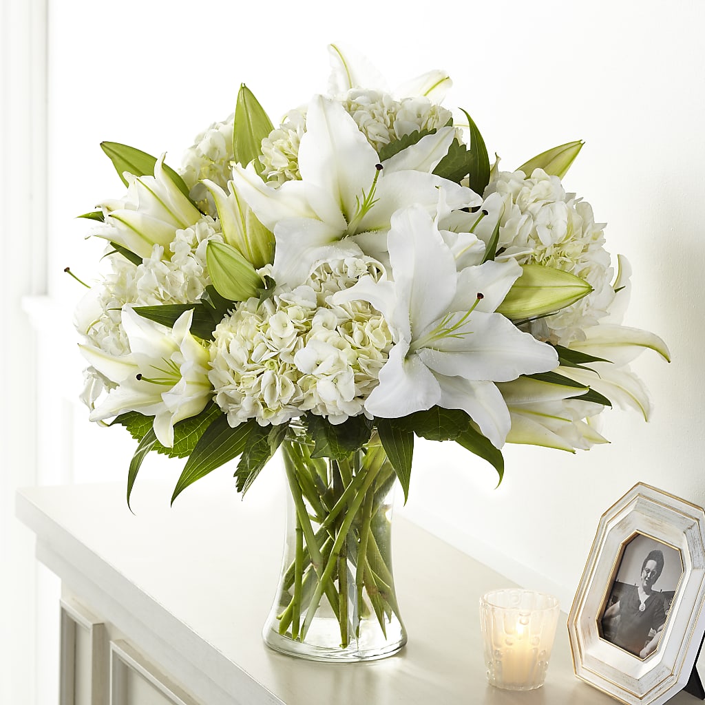 Compassionate Lily Bouquet – Floreria Mexico #3, Torrance CA