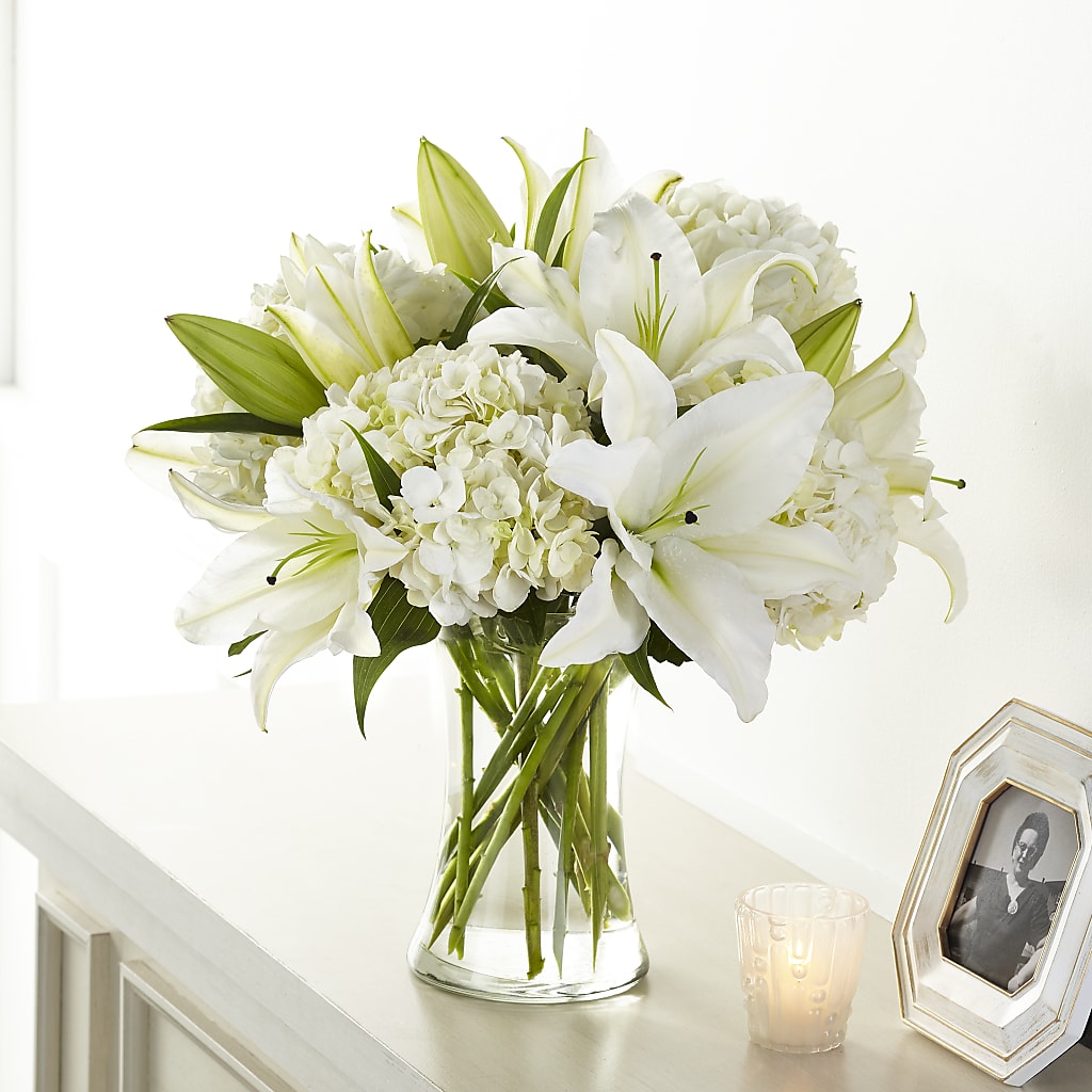 Compassionate Lily Bouquet – Floreria Mexico #3, Torrance CA