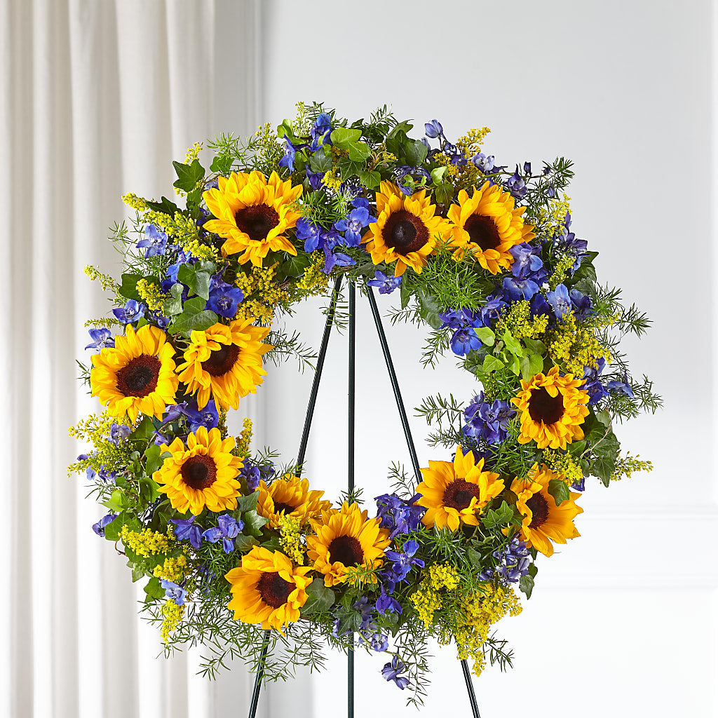 Bright Rays Wreath – Floreria Mexico #3, Torrance CA