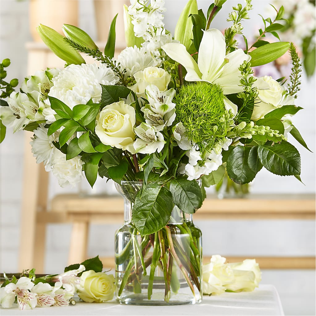 Classic Ivory – A Florist Original – Floreria Mexico #3, Torrance CA