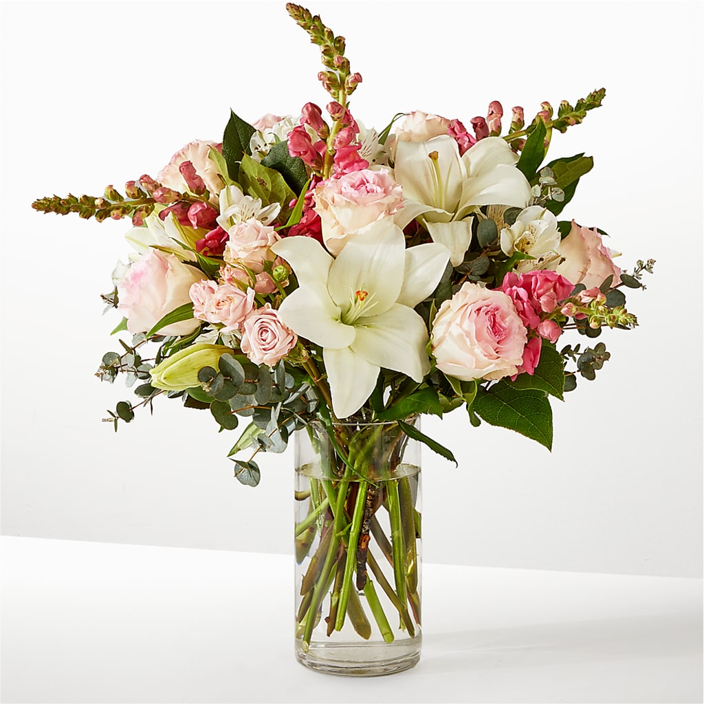 Ballet Slippers Bouquet – Floreria Mexico #3, Torrance CA