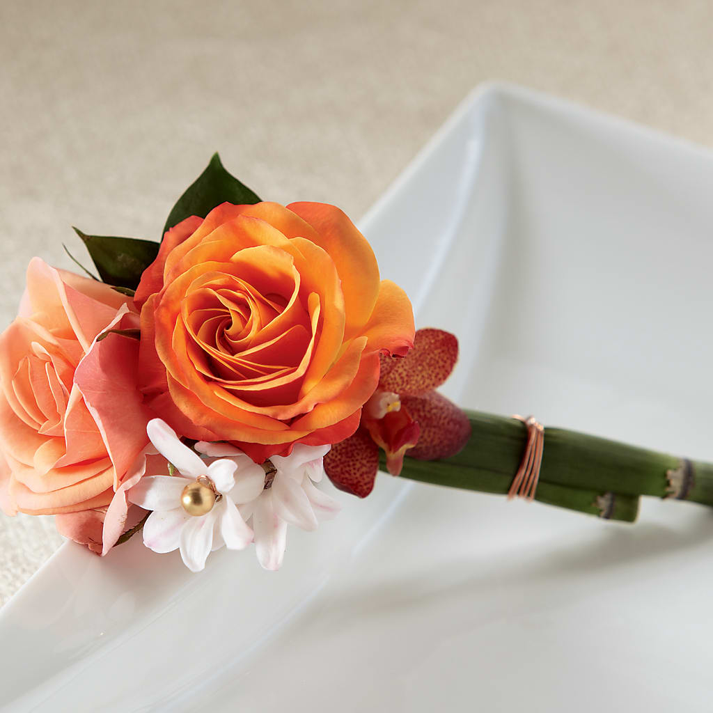 Sunset Dream Boutonniere – Floreria Mexico #3, Torrance CA