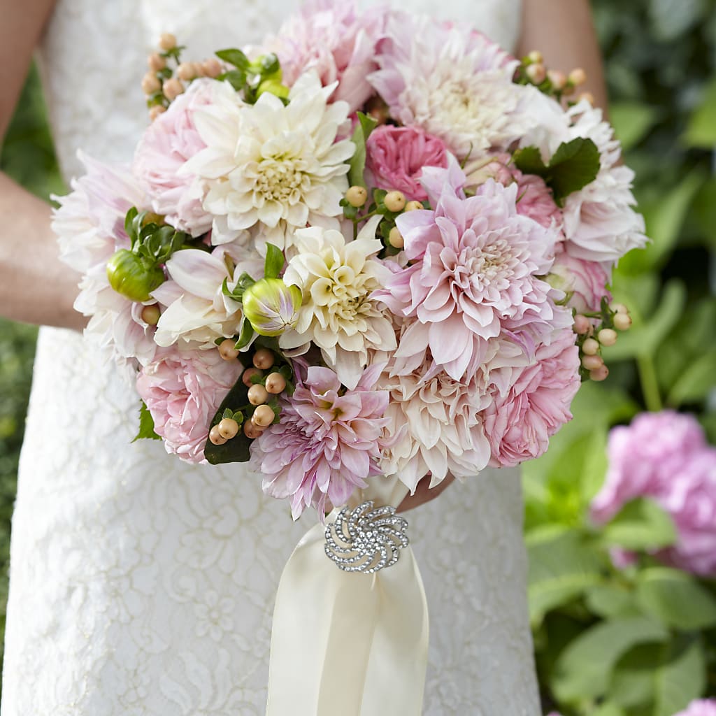 Heart's Promise Bouquet – Floreria Mexico #3, Torrance CA