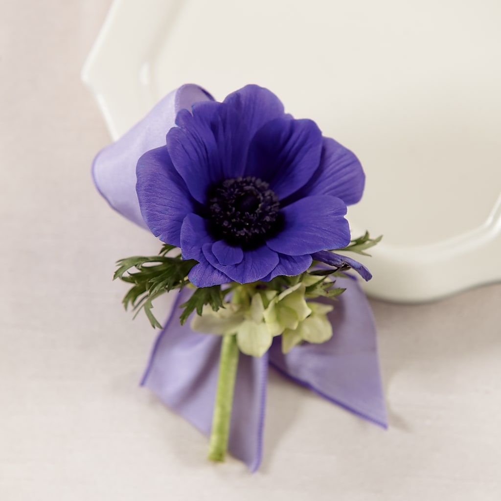 Purple Passion Boutonniere – Floreria Mexico #3, Torrance CA