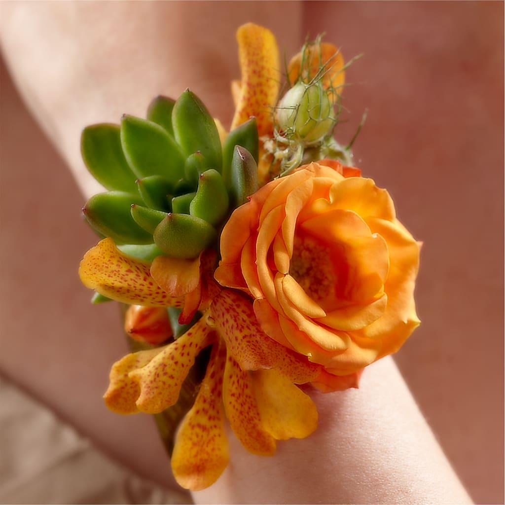 Irresistible Love Wrist Corsage – Floreria Mexico #3, Torrance CA