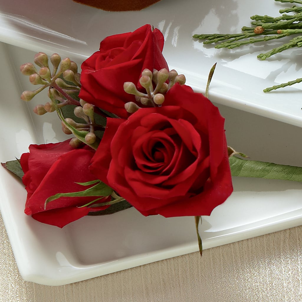Red Spray Rose Boutonniere – Floreria Mexico #3, Torrance CA