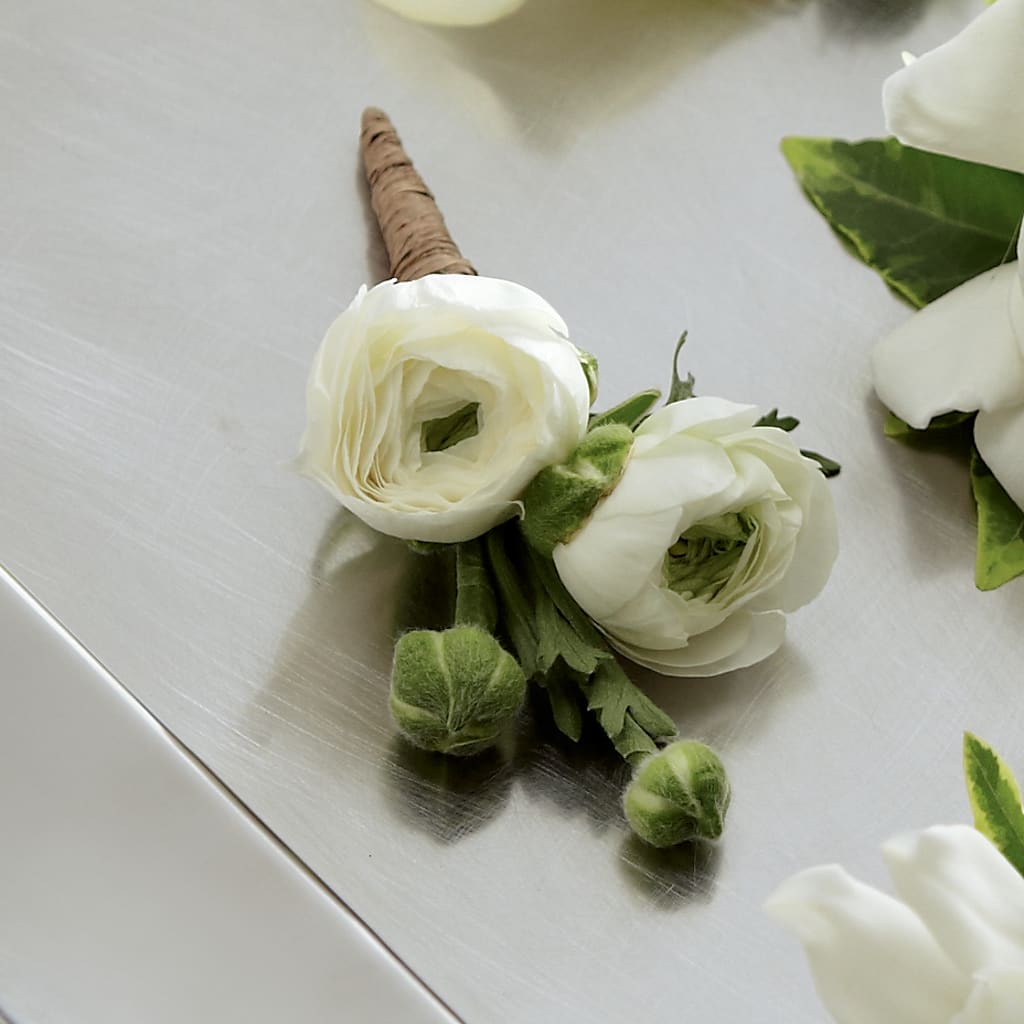 White Ranunculus Boutonniere – Floreria Mexico #3, Torrance CA