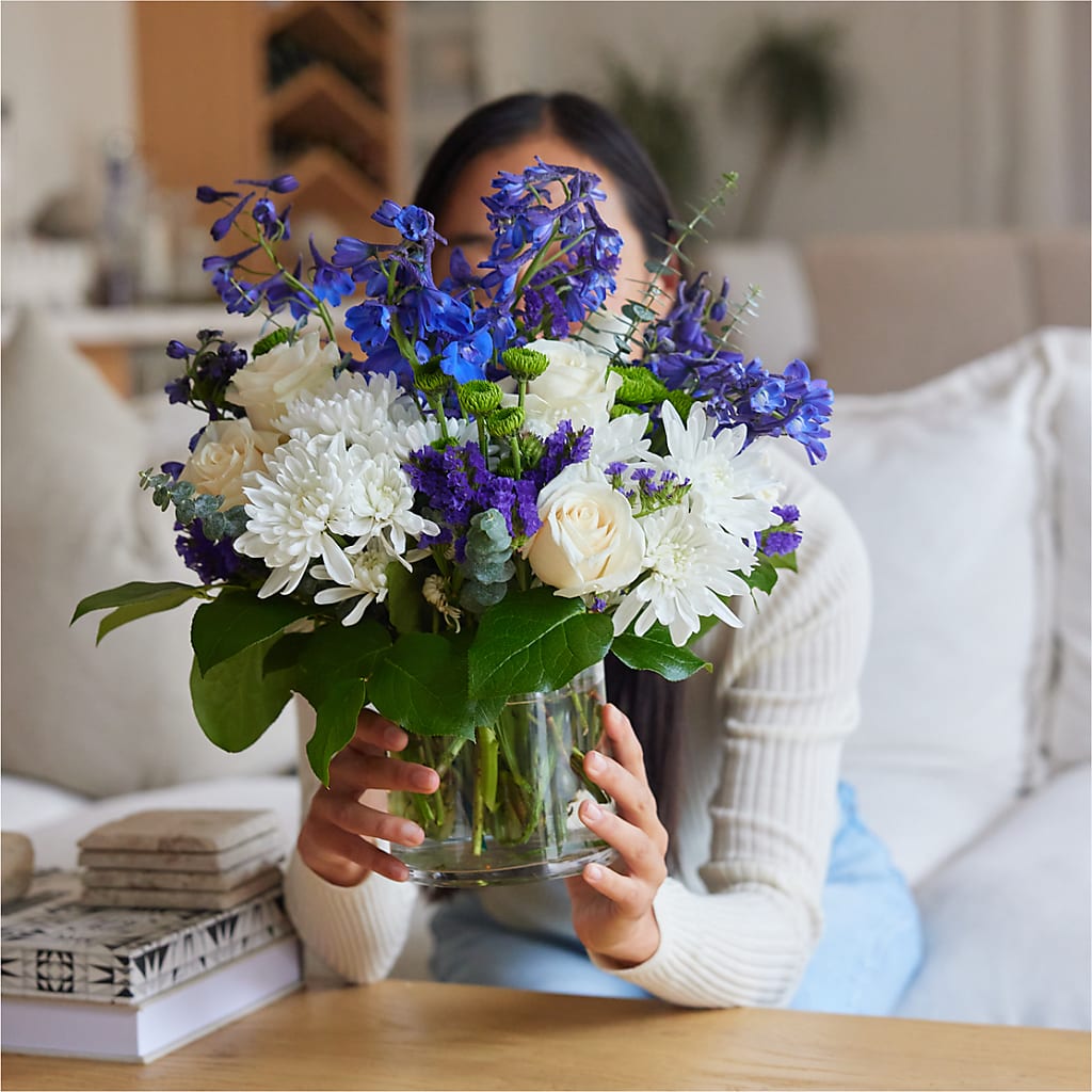 Cerulean Waves Bouquet –  Floreria Mexico #3, Torrance CA