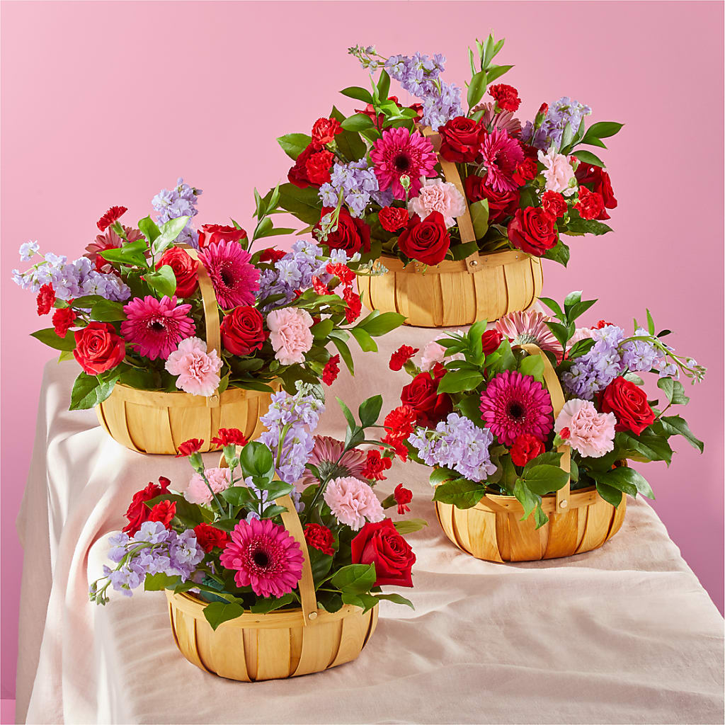 Pink Picnic Basket –  Floreria Mexico #3, Torrance CA