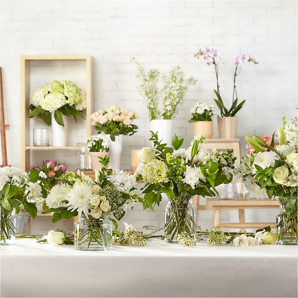 Classic Ivory – A Florist Original –  Floreria Mexico #3, Torrance CA