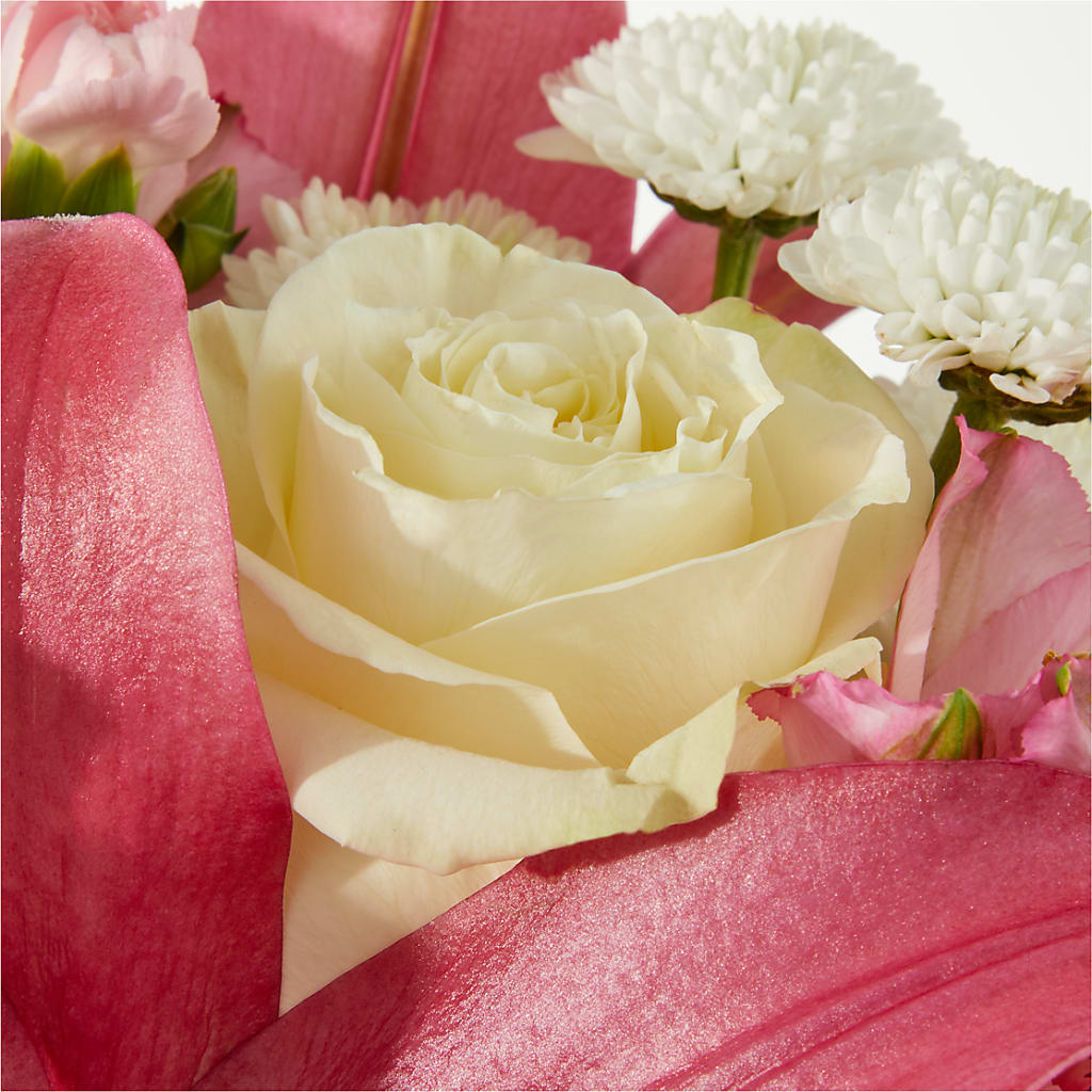 Piece of Cake Bouquet –  Floreria Mexico #3, Torrance CA