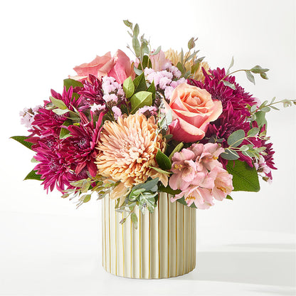 Berry Cobbler Bouquet with Ivory Vase –  Floreria Mexico #3, Torrance CA