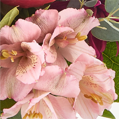Berry Cobbler Bouquet –  Floreria Mexico #3, Torrance CA