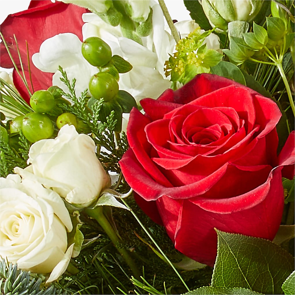 Deck the Halls Bouquet –  Floreria Mexico #3, Torrance CA