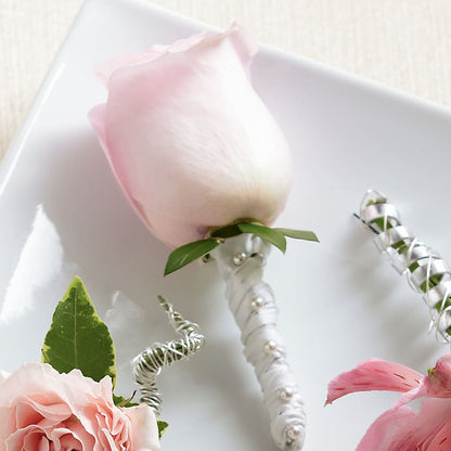 Pink Rose Boutonniere –  Floreria Mexico #3, Torrance CA